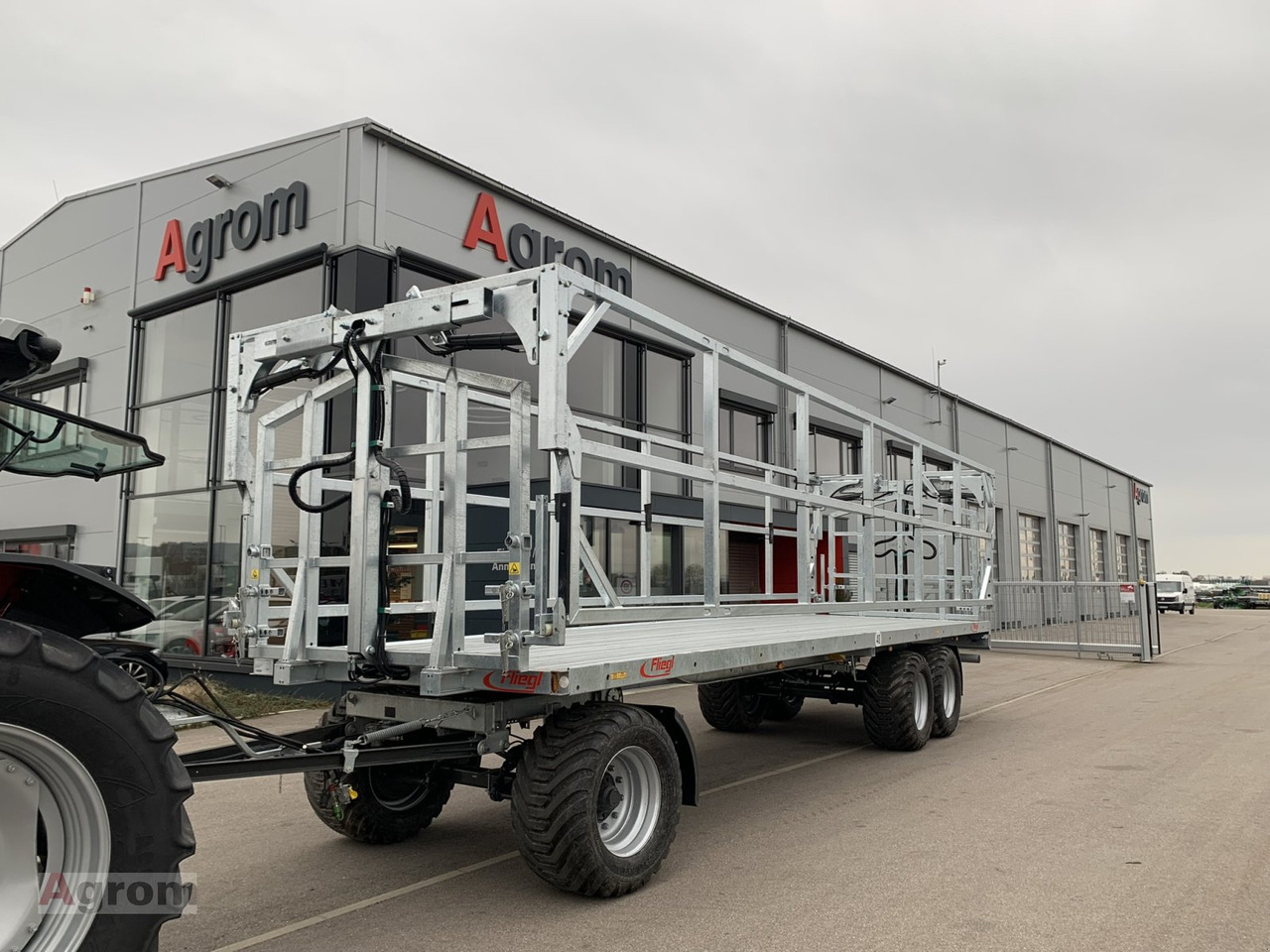 Fliegl DPW 210 BL - مقطورات زراعية ذات منصة: صورة 1 Fliegl DPW 210 BL - مقطورات زراعية ذات منصة: صورة 1