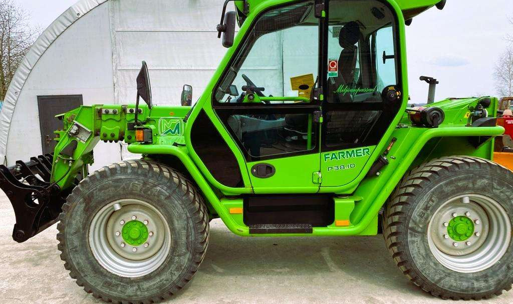 آلة رفع ونقل تلسكوبية Merlo P38.10 Turbo Farmer: صورة 14 آلة رفع ونقل تلسكوبية Merlo P38.10 Turbo Farmer: صورة 14