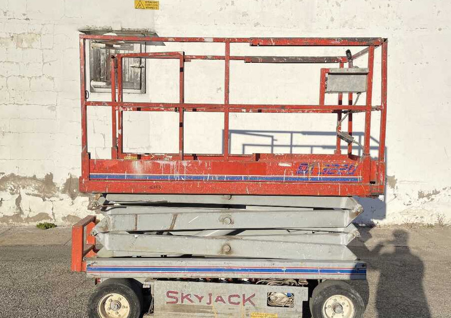 SKYJACK 3220 - مرفاع مقصي: صورة 4 SKYJACK 3220 - مرفاع مقصي: صورة 4