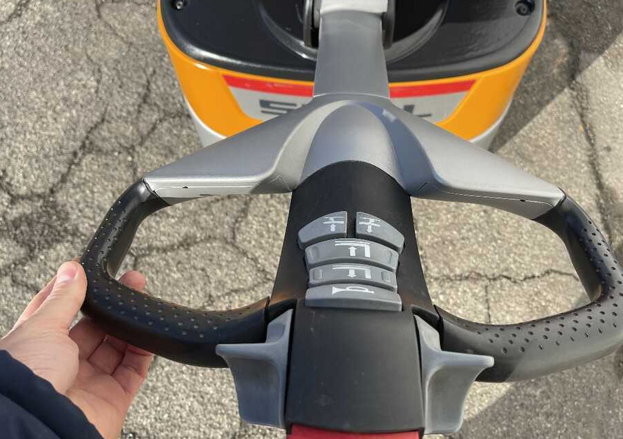 Still EXU-H 18 (Batteria 100%) - شاحنة نقل الطبالي: صورة 4 Still EXU-H 18 (Batteria 100%) - شاحنة نقل الطبالي: صورة 4