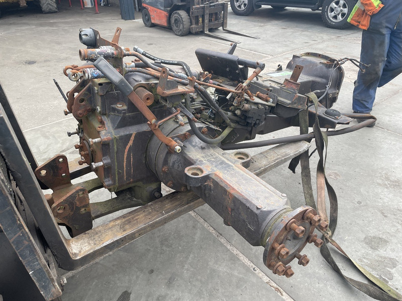 Fiat 80/90DT - المحور و قطع الغيار: صورة 5 Fiat 80/90DT - المحور و قطع الغيار: صورة 5