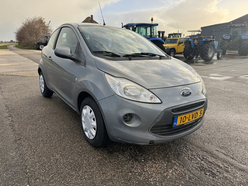 Ford Ka - سيارة: صورة 3 Ford Ka - سيارة: صورة 3