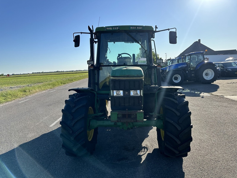 John Deere 6400 - جرار: صورة 2 John Deere 6400 - جرار: صورة 2