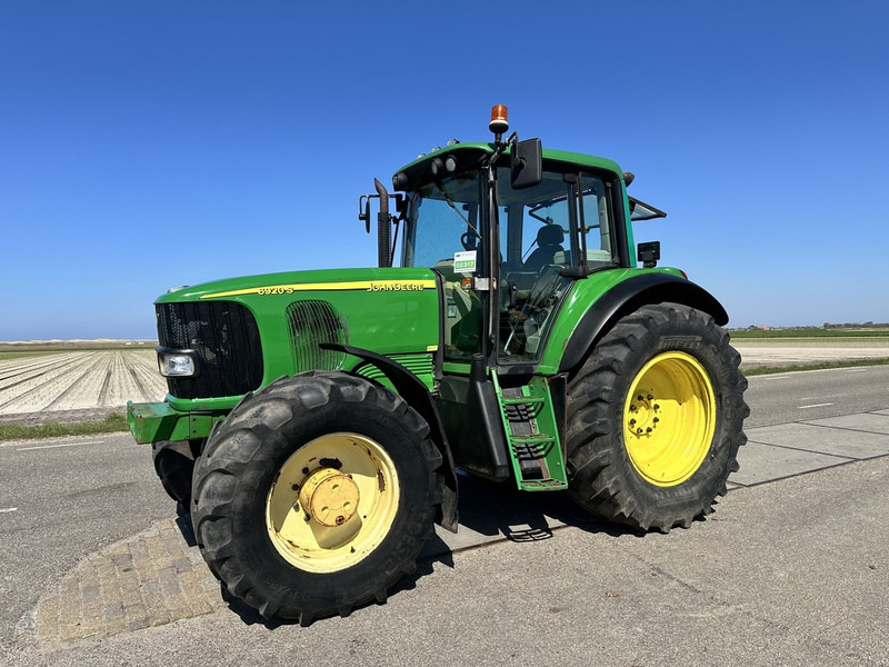 John Deere 6920 - جرار: صورة 1 John Deere 6920 - جرار: صورة 1