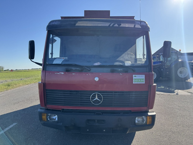 Mercedes-Benz 709 - شاحنة ذات مبرد: صورة 2 Mercedes-Benz 709 - شاحنة ذات مبرد: صورة 2