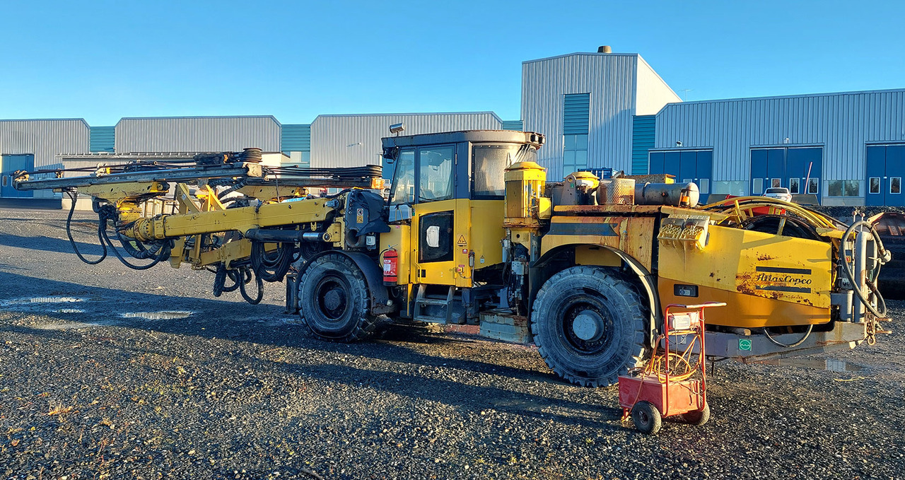 Atlas Copco E2C - ماكينة حفر التجاويف الاتجاهية: صورة 2 Atlas Copco E2C - ماكينة حفر التجاويف الاتجاهية: صورة 2