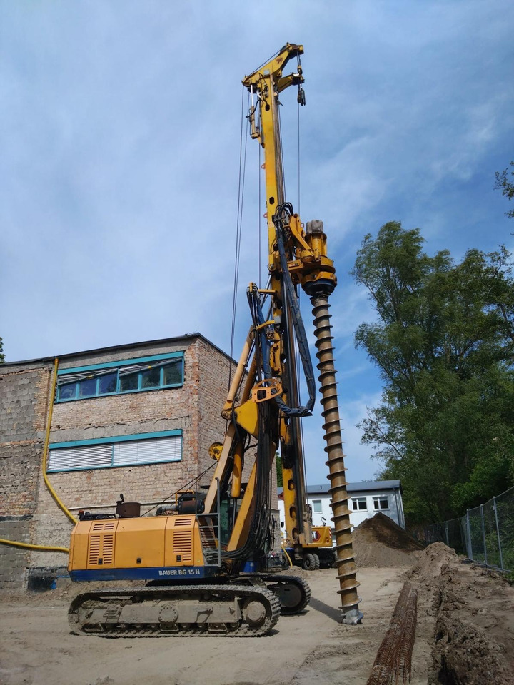 Bauer BG 15H - ناقلة الأكوام: صورة 3 Bauer BG 15H - ناقلة الأكوام: صورة 3