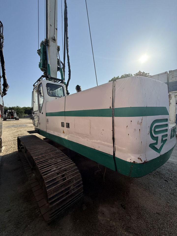 Casagrande B125 - ناقلة الأكوام: صورة 4 Casagrande B125 - ناقلة الأكوام: صورة 4