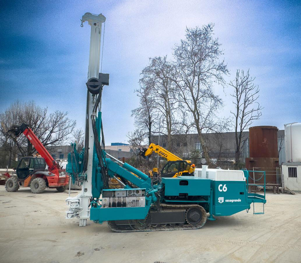 Casagrande C6 - ناقلة الأكوام: صورة 4 Casagrande C6 - ناقلة الأكوام: صورة 4