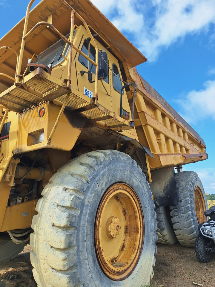 Caterpillar 777C - شاحنة قلاب التعدين: صورة 2 Caterpillar 777C - شاحنة قلاب التعدين: صورة 2