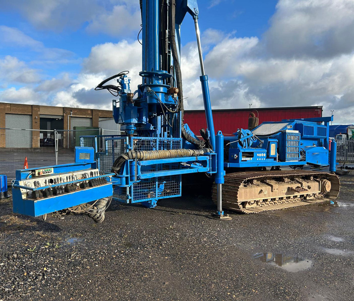 Comacchio MC1500 - معدات حفر: صورة 1 Comacchio MC1500 - معدات حفر: صورة 1