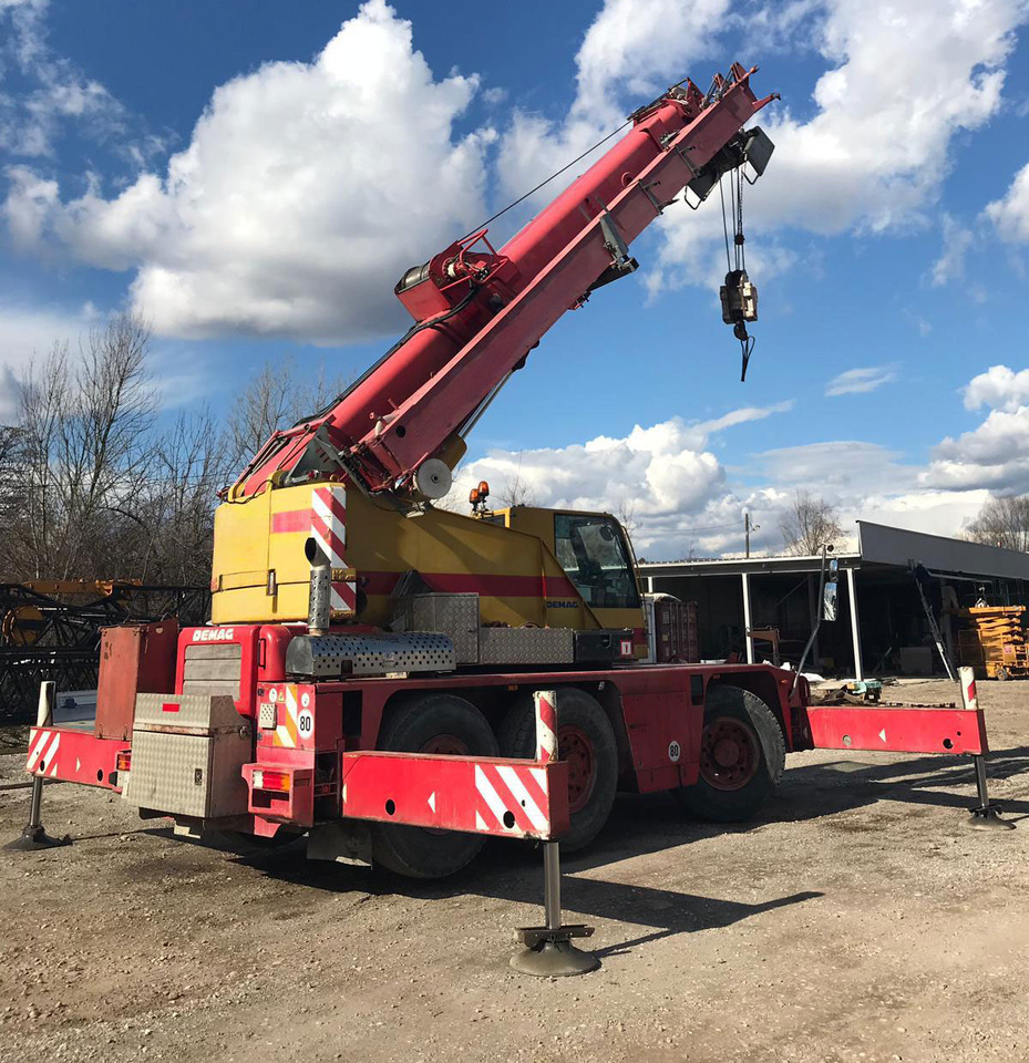 Demag AC 40 City - موبايل كرين: صورة 4 Demag AC 40 City - موبايل كرين: صورة 4