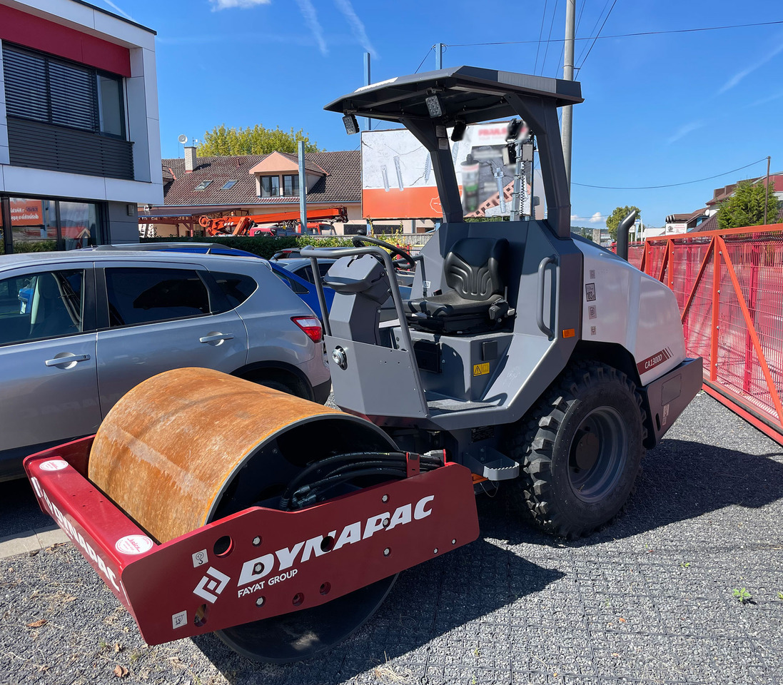 Dynapac CA1300D - مدحلة: صورة 4 Dynapac CA1300D - مدحلة: صورة 4