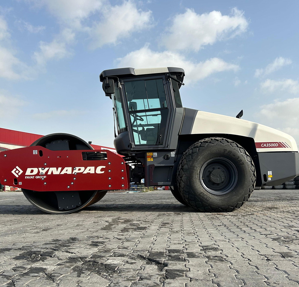 Dynapac CA3500D - ضاغطة التربة: صورة 2 Dynapac CA3500D - ضاغطة التربة: صورة 2