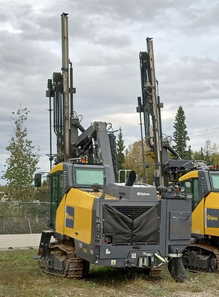 Epiroc SmartROC T40-11 - معدات حفر: صورة 5 Epiroc SmartROC T40-11 - معدات حفر: صورة 5