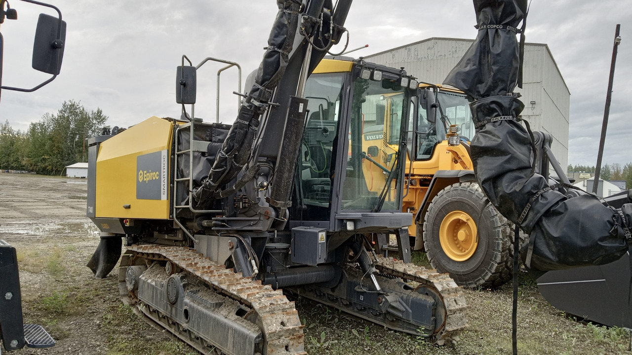 Epiroc SmartROC T40-11 - معدات حفر: صورة 3 Epiroc SmartROC T40-11 - معدات حفر: صورة 3