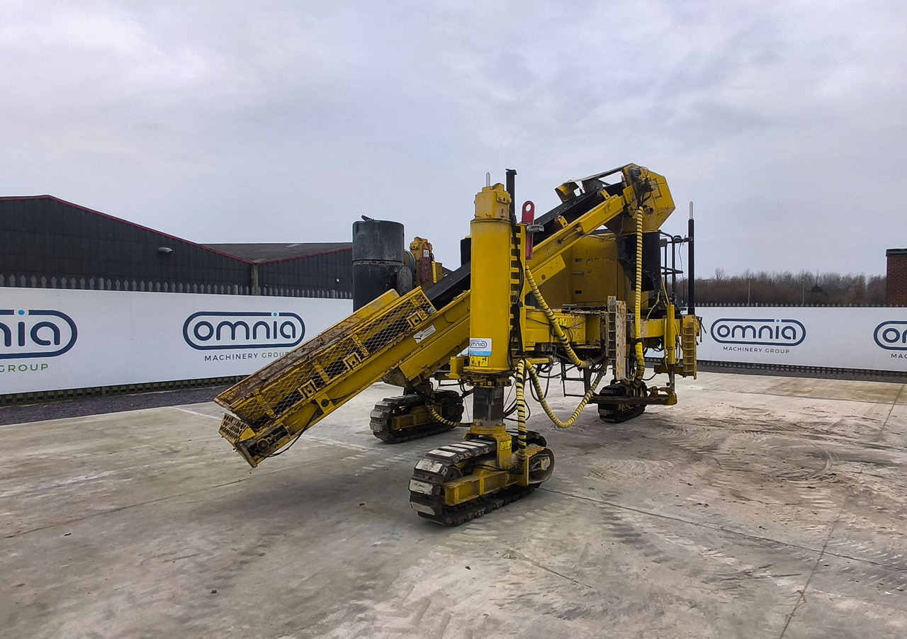 Gomaco Commander III - آلة رصف الخرسانة: صورة 3 Gomaco Commander III - آلة رصف الخرسانة: صورة 3