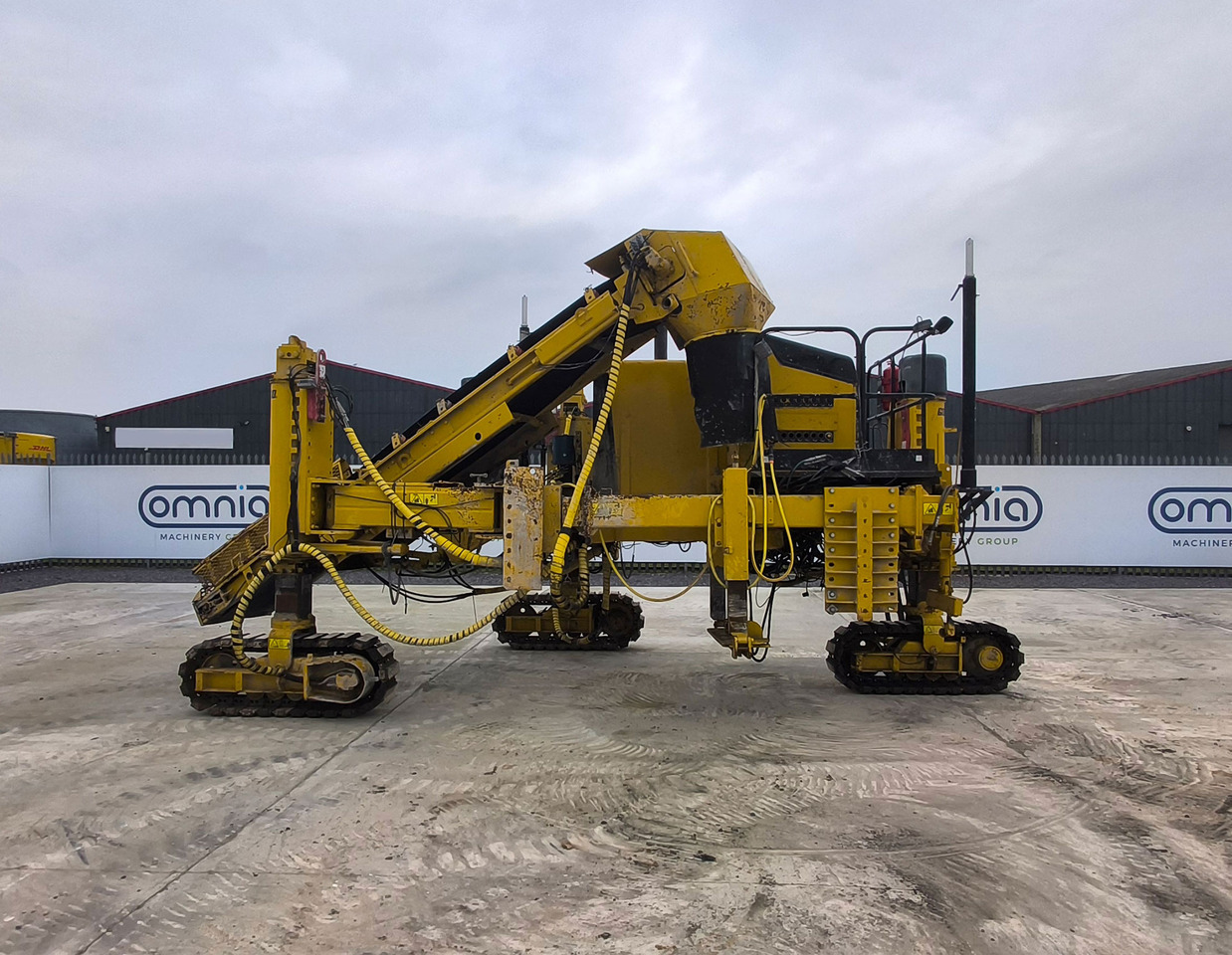 Gomaco Commander III - آلة رصف الخرسانة: صورة 2 Gomaco Commander III - آلة رصف الخرسانة: صورة 2