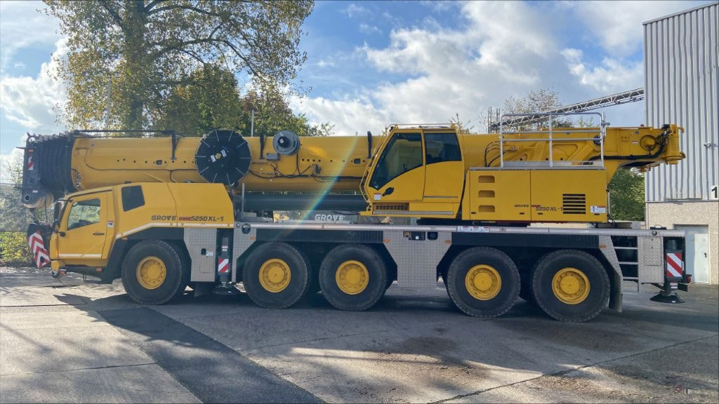 Grove GMK 5250 XL-1 - موبايل كرين: صورة 1 Grove GMK 5250 XL-1 - موبايل كرين: صورة 1