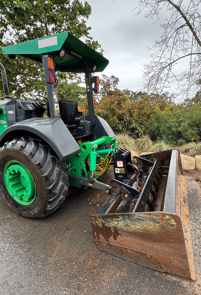 John Deere 210K EP - اللودر: صورة 5 John Deere 210K EP - اللودر: صورة 5