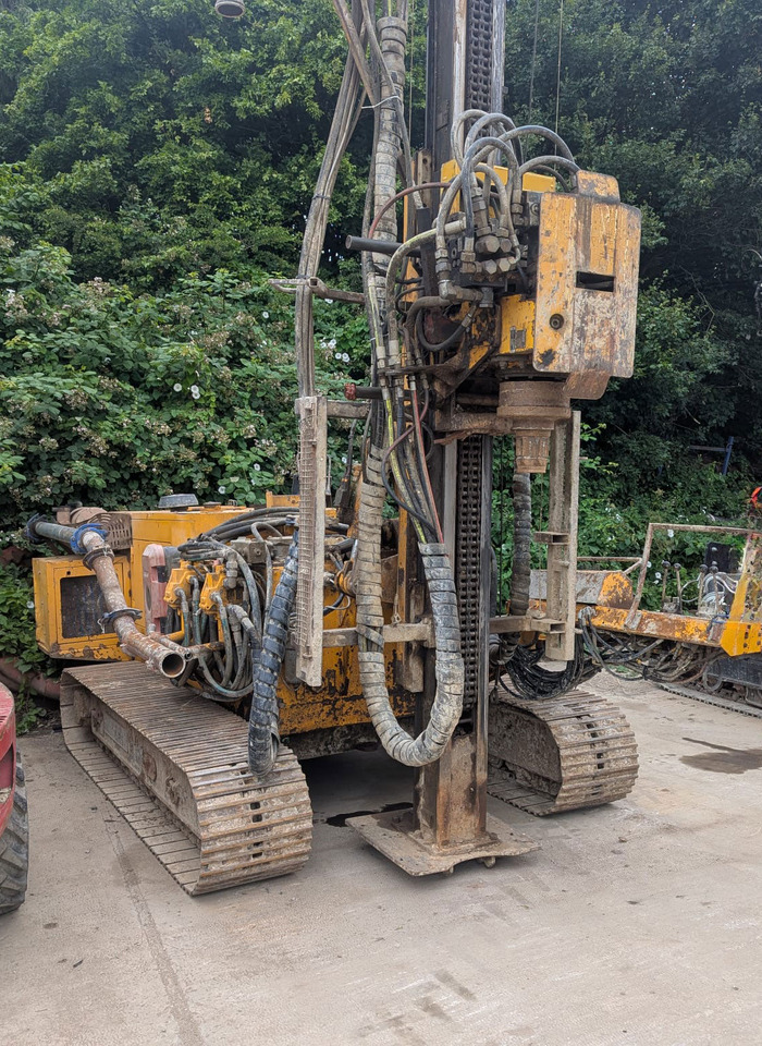 Klemm KR 709-2 - ناقلة الأكوام: صورة 3 Klemm KR 709-2 - ناقلة الأكوام: صورة 3