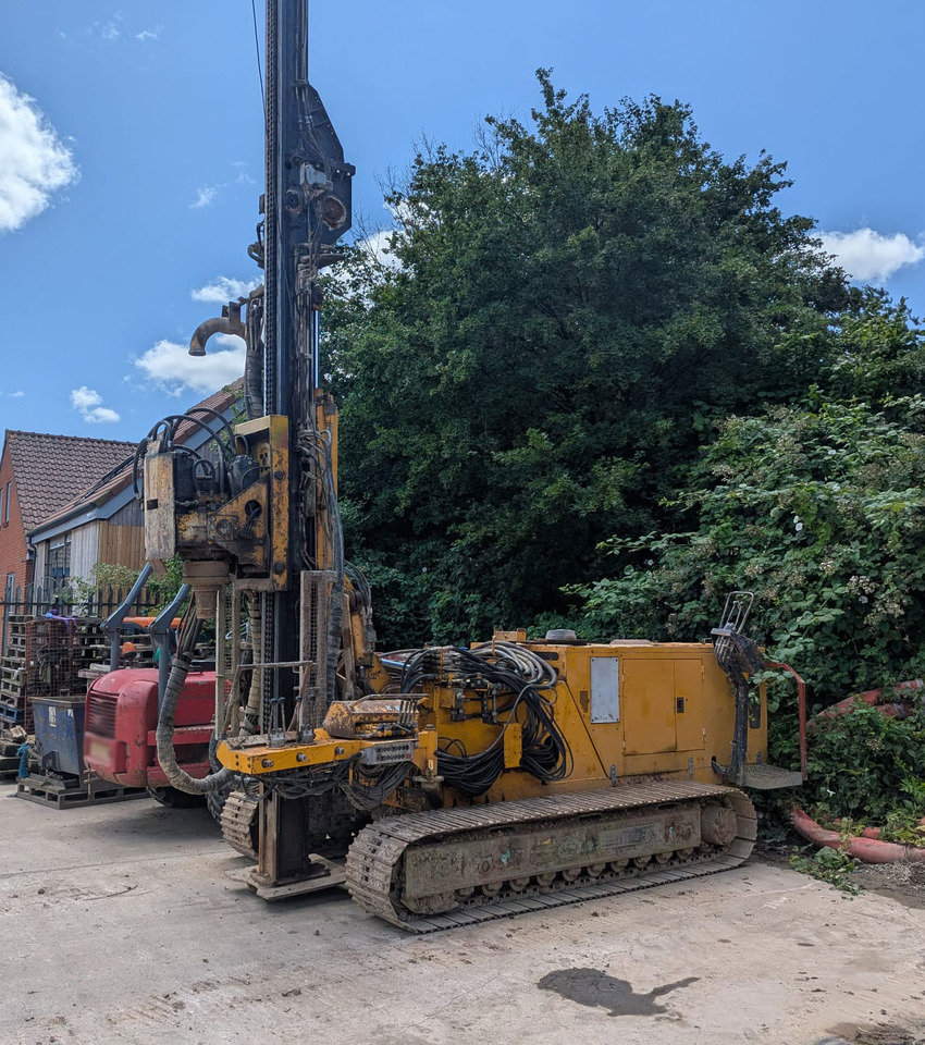 Klemm KR 709-2 - ناقلة الأكوام: صورة 2 Klemm KR 709-2 - ناقلة الأكوام: صورة 2