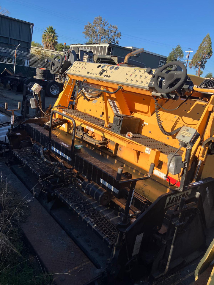 Leeboy 8515 - راصف أسفلت: صورة 4 Leeboy 8515 - راصف أسفلت: صورة 4