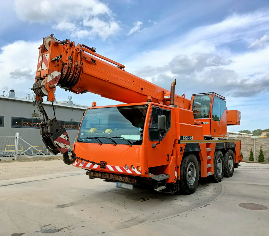 Liebherr LTM 1045-3.1 - موبايل كرين: صورة 2 Liebherr LTM 1045-3.1 - موبايل كرين: صورة 2