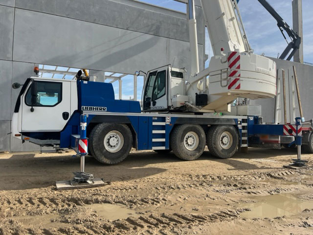 Liebherr LTM 1060-3.1 - رافعة برجية: صورة 1 Liebherr LTM 1060-3.1 - رافعة برجية: صورة 1