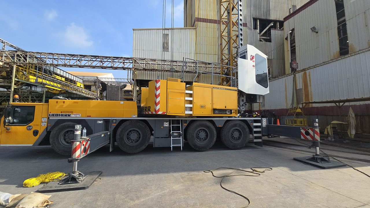 Liebherr MK 88-4.1 - موبايل كرين: صورة 3 Liebherr MK 88-4.1 - موبايل كرين: صورة 3