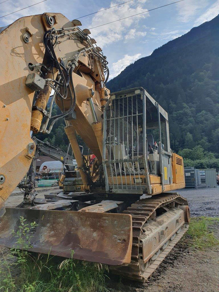 Liebherr R943T - حفار زاحف: صورة 3 Liebherr R943T - حفار زاحف: صورة 3