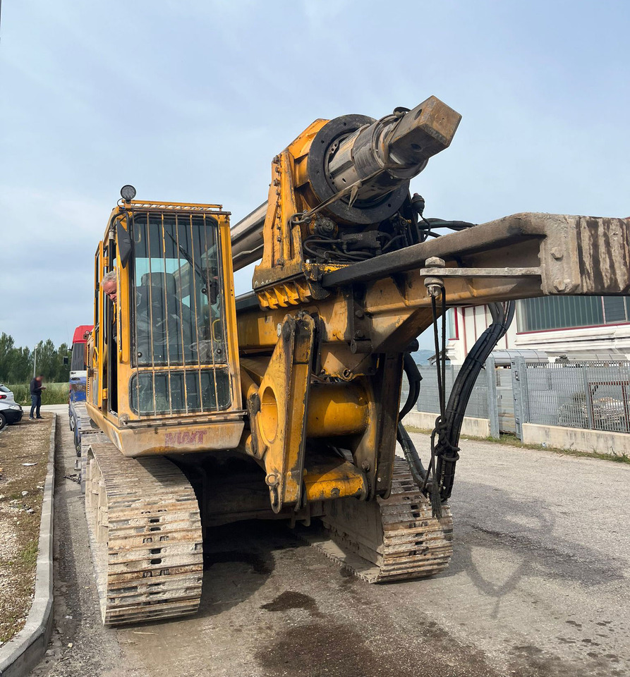 MAIT HR130 - ناقلة الأكوام: صورة 4 MAIT HR130 - ناقلة الأكوام: صورة 4