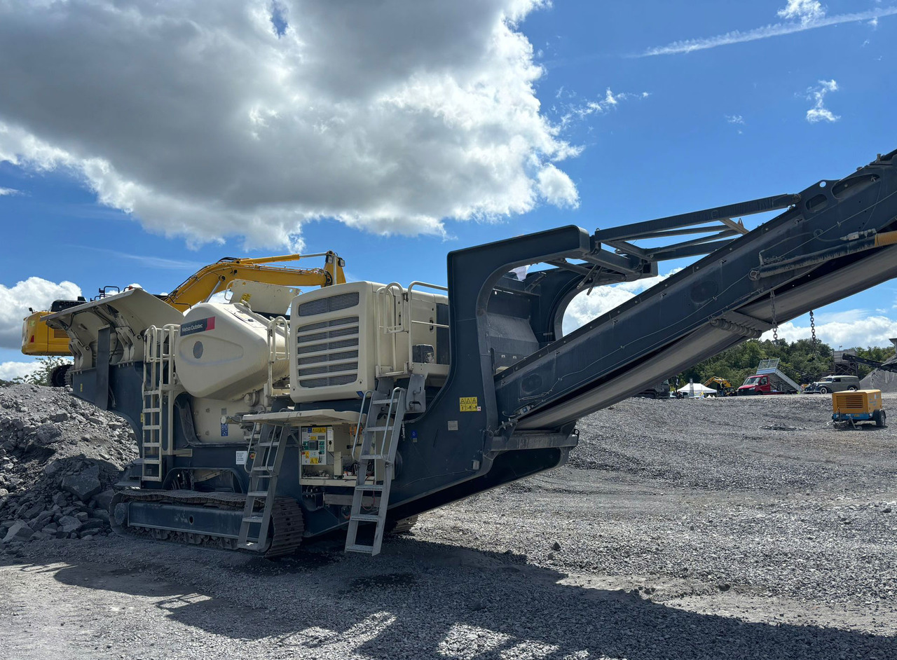 Metso LT120 - كسارة فكية: صورة 1 Metso LT120 - كسارة فكية: صورة 1