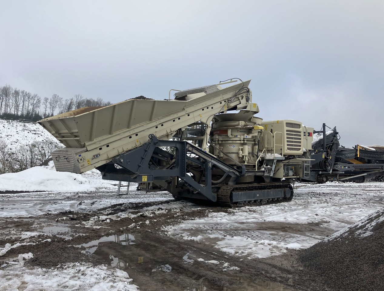 Metso LT300 HP - كسارة مخرو: صورة 5 Metso LT300 HP - كسارة مخرو: صورة 5