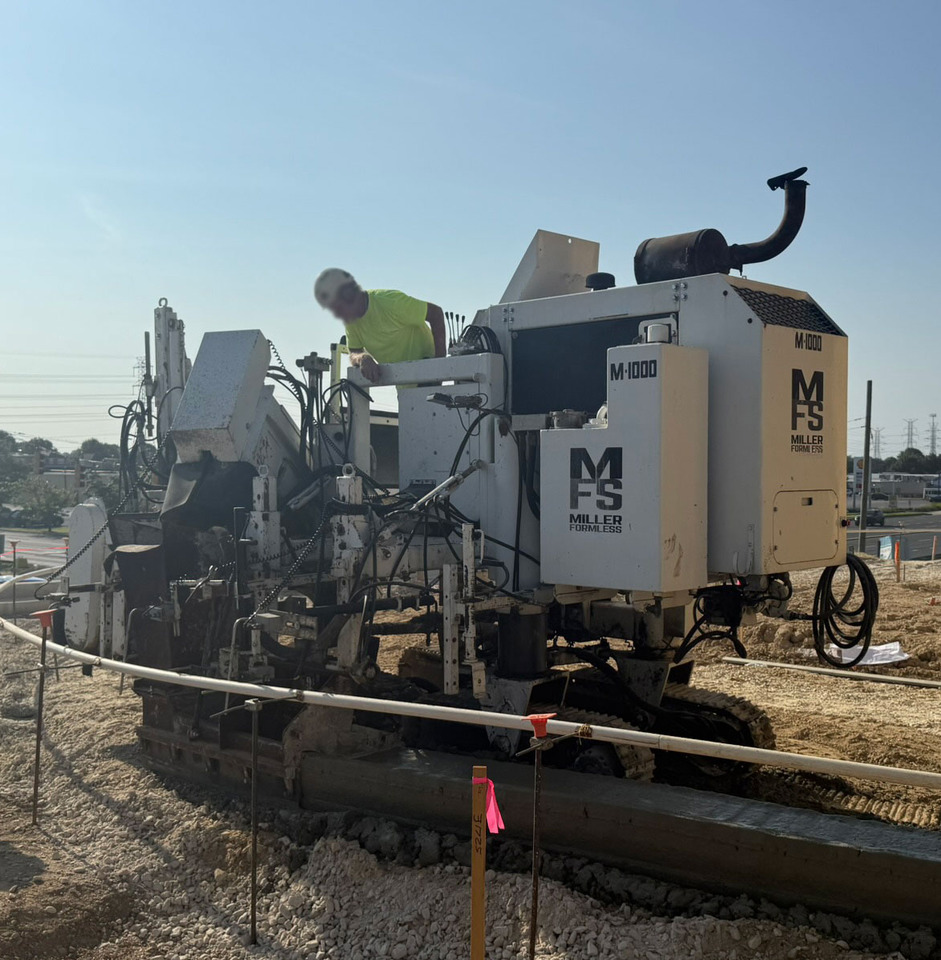 Miller Formless M-1000 - راصف أسفلت: صورة 4 Miller Formless M-1000 - راصف أسفلت: صورة 4