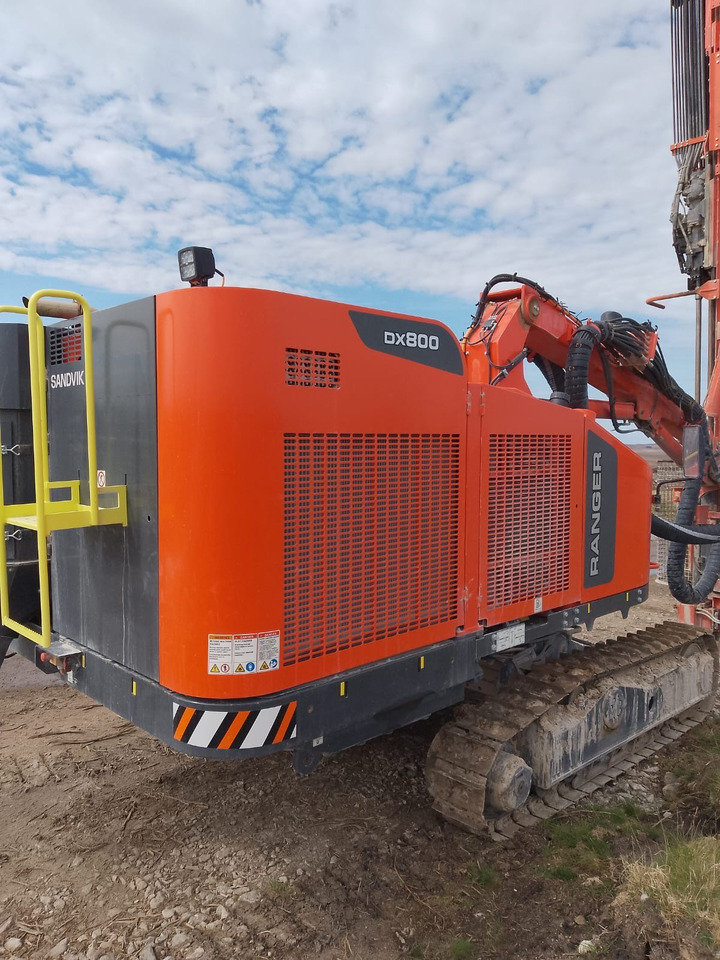 Sandvik DX800 - معدات حفر: صورة 2 Sandvik DX800 - معدات حفر: صورة 2