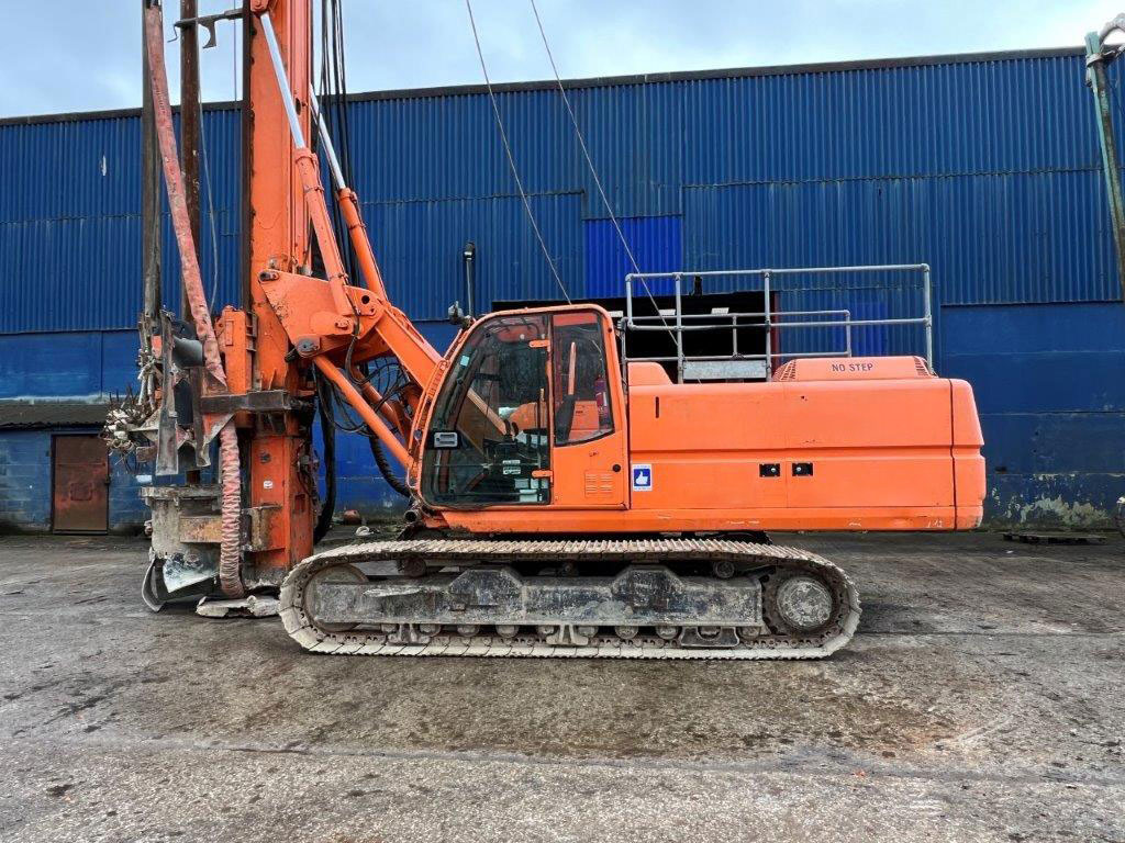Soilmec R312/200 - ناقلة الأكوام: صورة 3 Soilmec R312/200 - ناقلة الأكوام: صورة 3