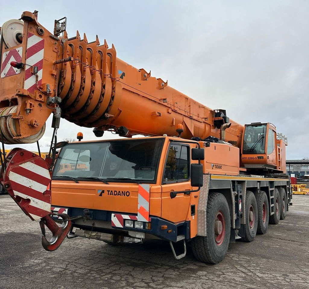 Tadano Faun ATF 220G-5 - موبايل كرين: صورة 1 Tadano Faun ATF 220G-5 - موبايل كرين: صورة 1