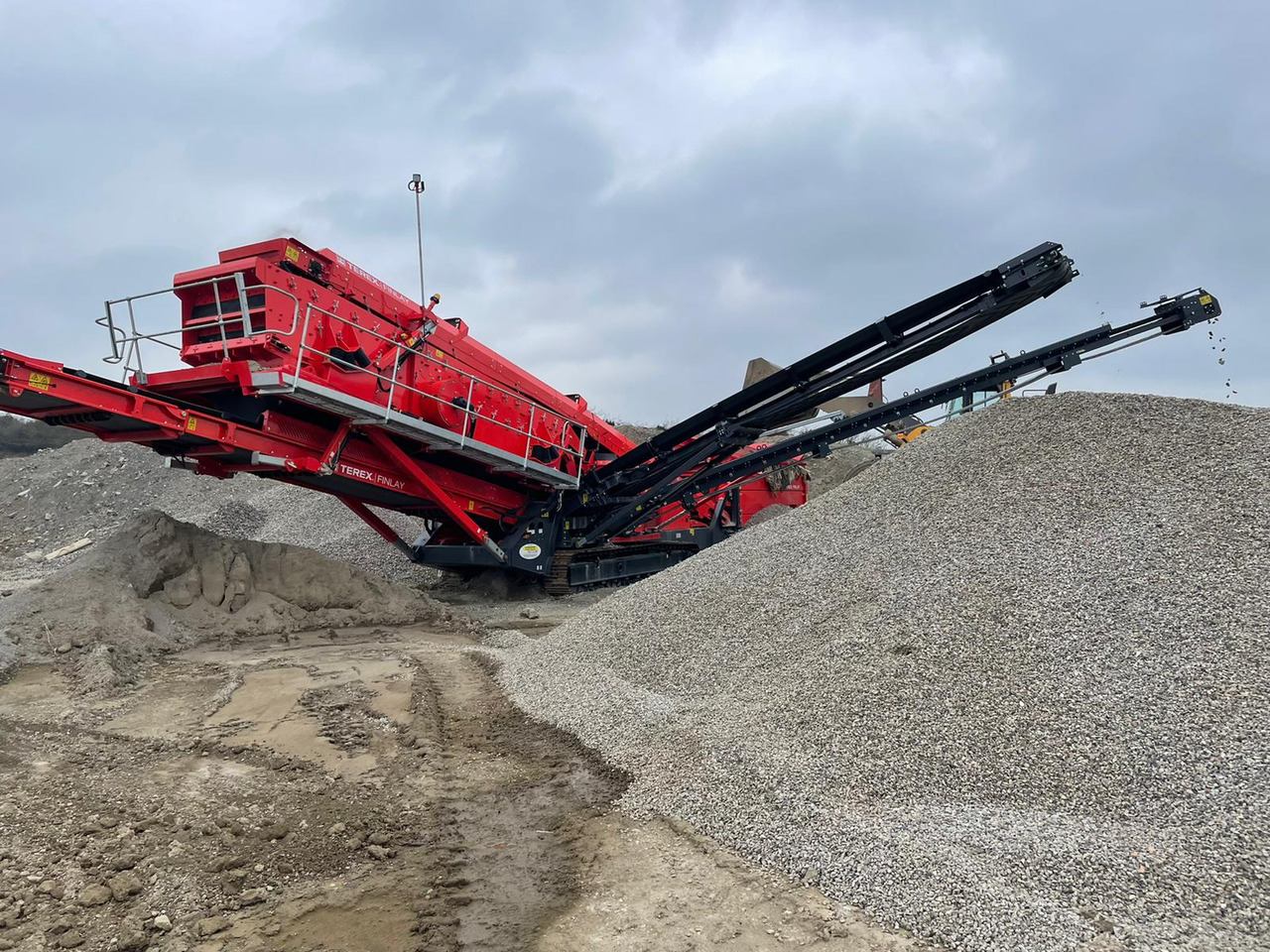 Terex Finlay 696 - آلة فرز: صورة 2 Terex Finlay 696 - آلة فرز: صورة 2