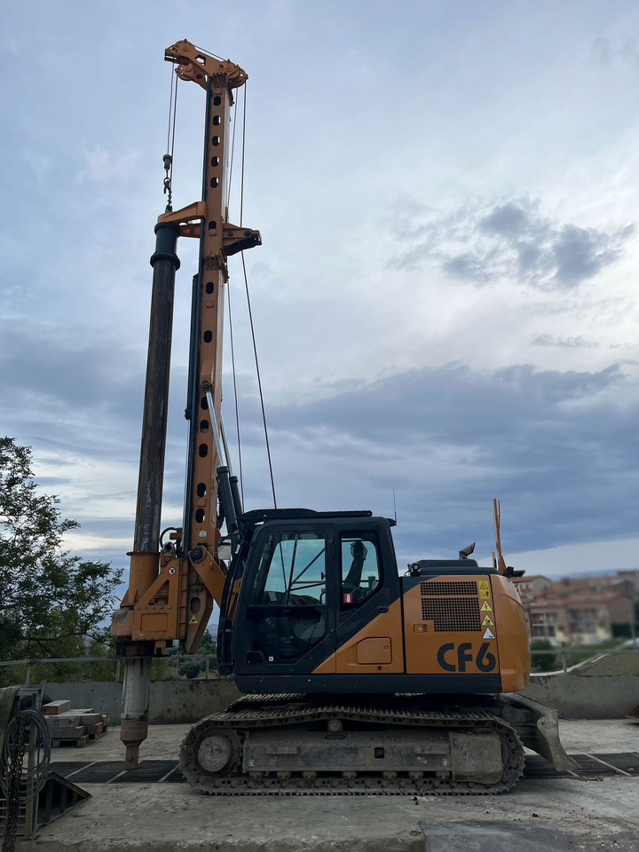 Tescar CF6 - ناقلة الأكوام: صورة 4 Tescar CF6 - ناقلة الأكوام: صورة 4