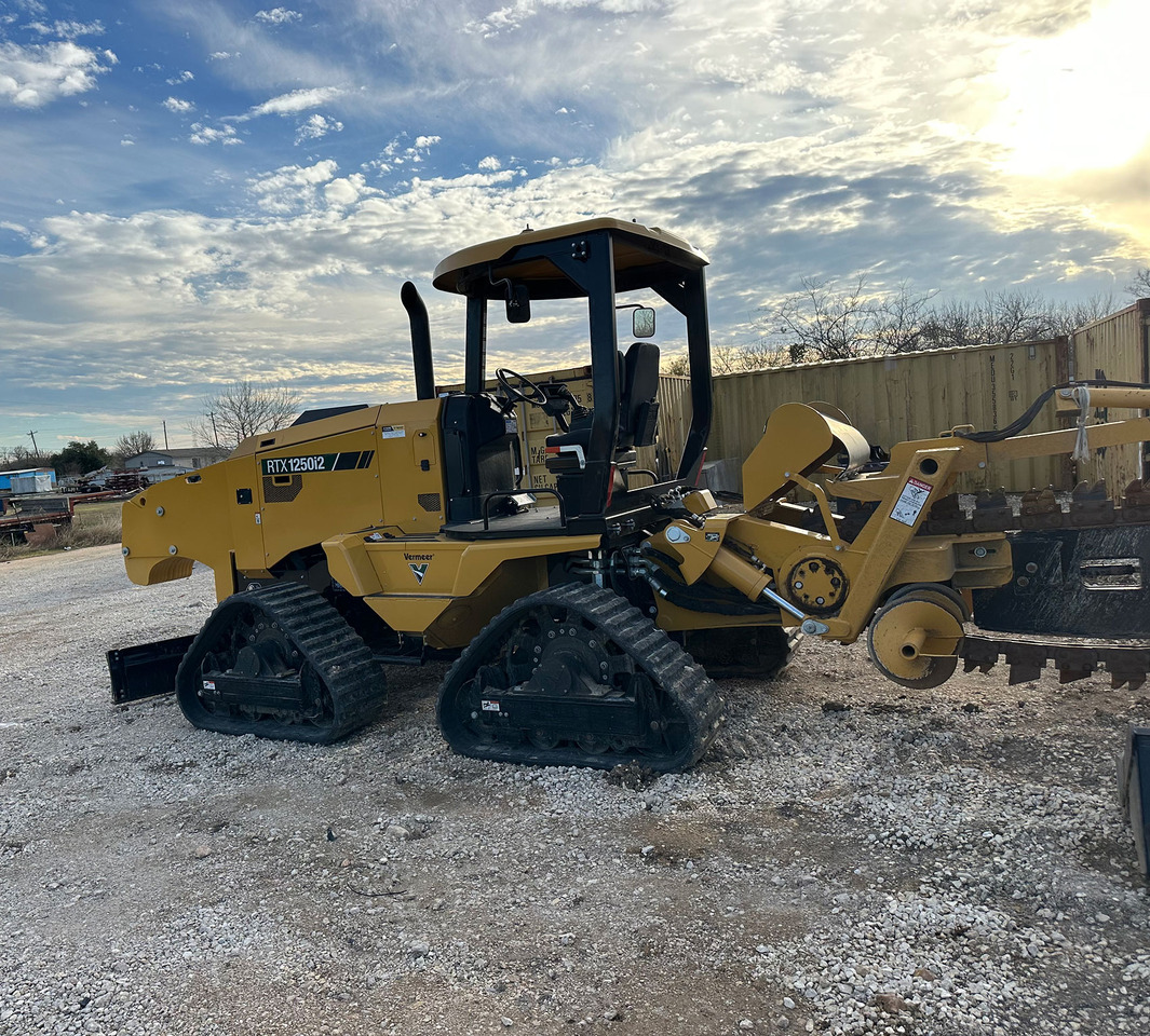 Vermeer RTX1250i2 - حفار خنادق: صورة 3 Vermeer RTX1250i2 - حفار خنادق: صورة 3