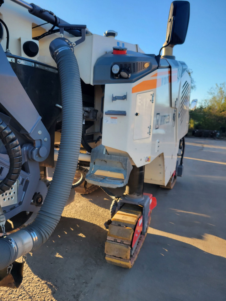 Wirtgen W 120 CFI - ماكينة الكشط على البارد: صورة 4 Wirtgen W 120 CFI - ماكينة الكشط على البارد: صورة 4