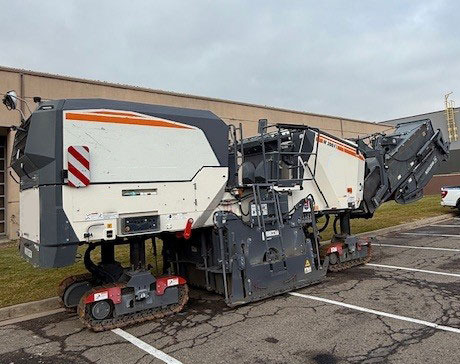 Wirtgen W 200 Fi - ماكينة الكشط على البارد: صورة 3 Wirtgen W 200 Fi - ماكينة الكشط على البارد: صورة 3