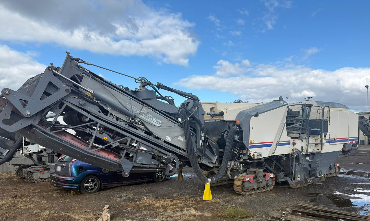 Wirtgen W 200 I - ماكينة الكشط على البارد: صورة 2 Wirtgen W 200 I - ماكينة الكشط على البارد: صورة 2