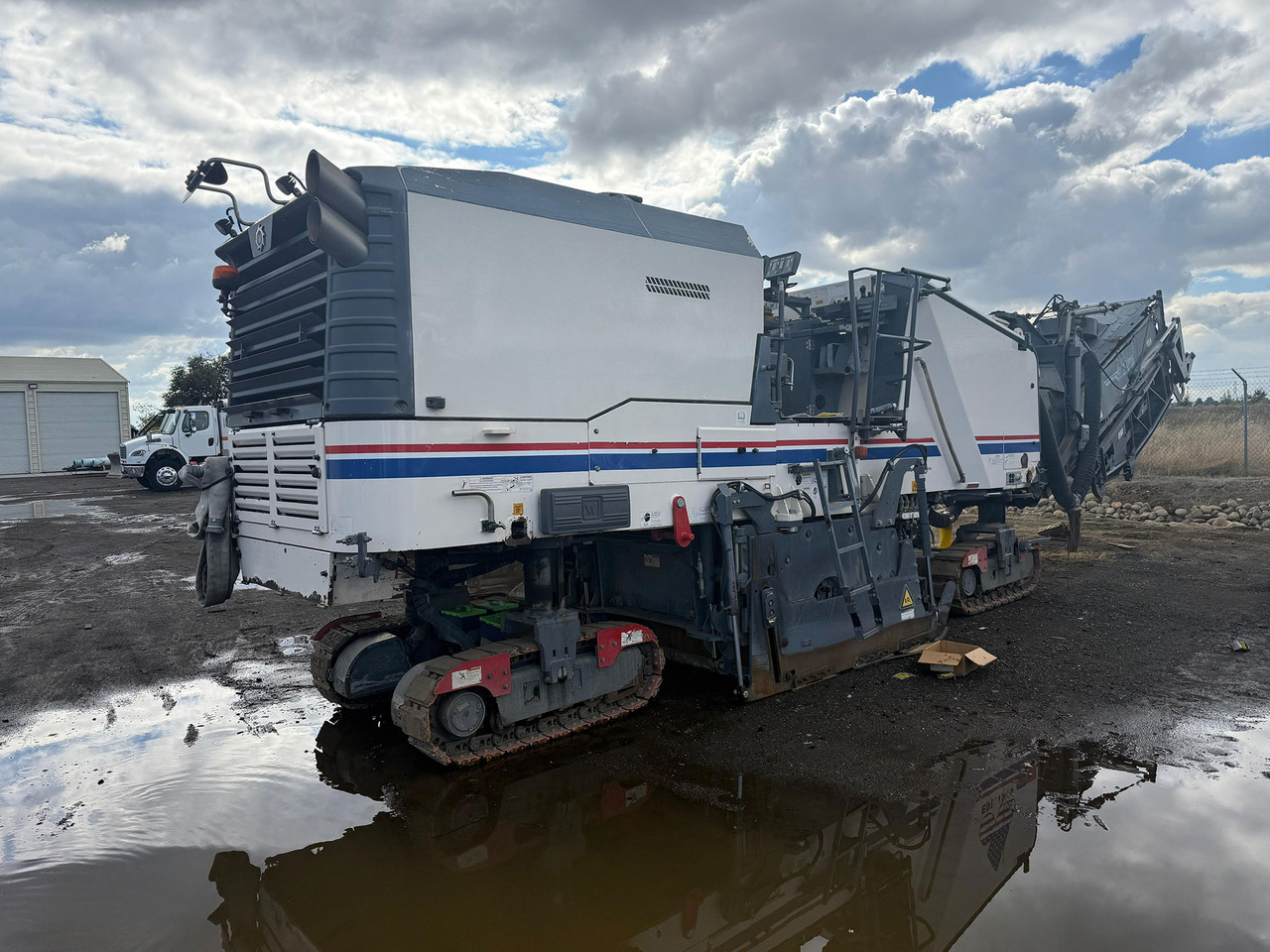 Wirtgen W 200 I - ماكينة الكشط على البارد: صورة 4 Wirtgen W 200 I - ماكينة الكشط على البارد: صورة 4