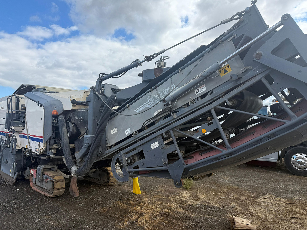 Wirtgen W 200 I - ماكينة الكشط على البارد: صورة 5 Wirtgen W 200 I - ماكينة الكشط على البارد: صورة 5