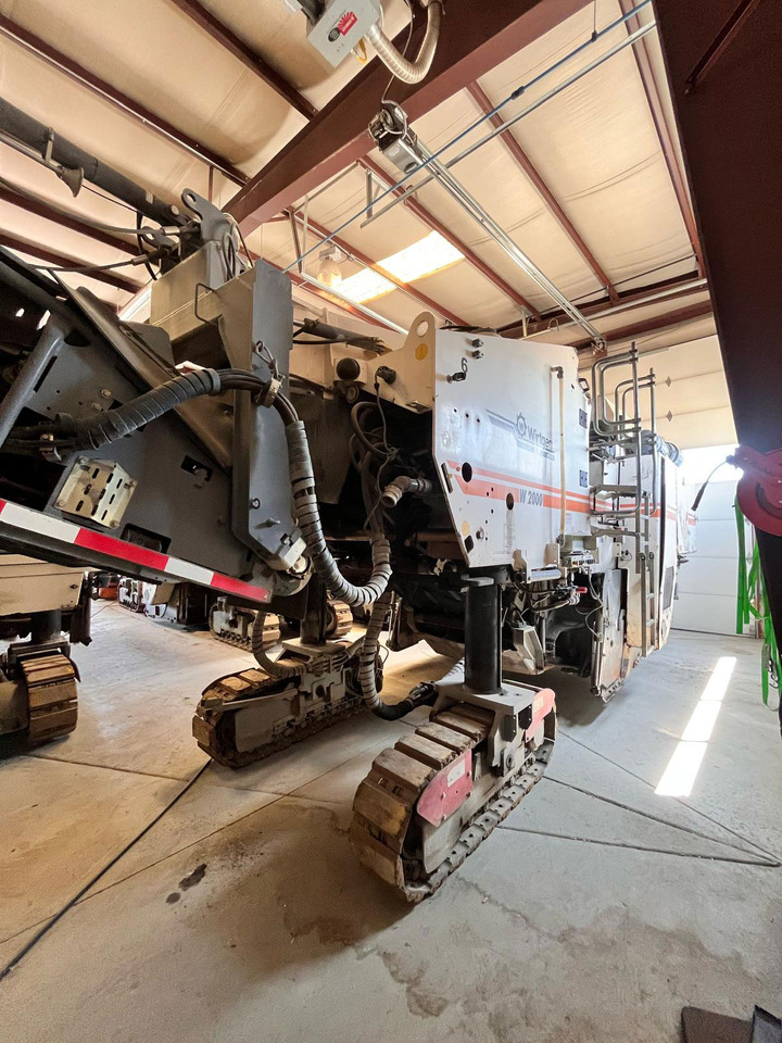 Wirtgen W 2000 - ماكينة الكشط على البارد: صورة 3 Wirtgen W 2000 - ماكينة الكشط على البارد: صورة 3