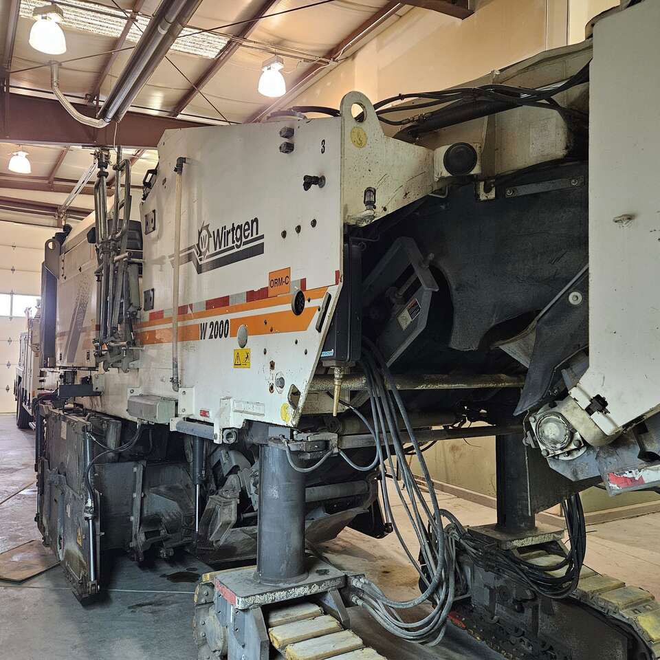 Wirtgen W 2000 - ماكينة الكشط على البارد: صورة 3 Wirtgen W 2000 - ماكينة الكشط على البارد: صورة 3