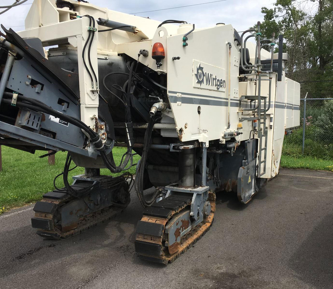 Wirtgen W 2000 - ماكينة الكشط على البارد: صورة 2 Wirtgen W 2000 - ماكينة الكشط على البارد: صورة 2