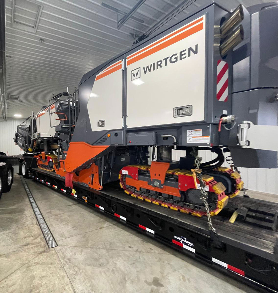 Wirtgen W 220 XFi - ماكينة الكشط على البارد: صورة 4 Wirtgen W 220 XFi - ماكينة الكشط على البارد: صورة 4